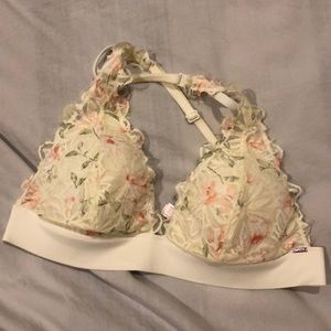 Victoria’s Secret Pink bra